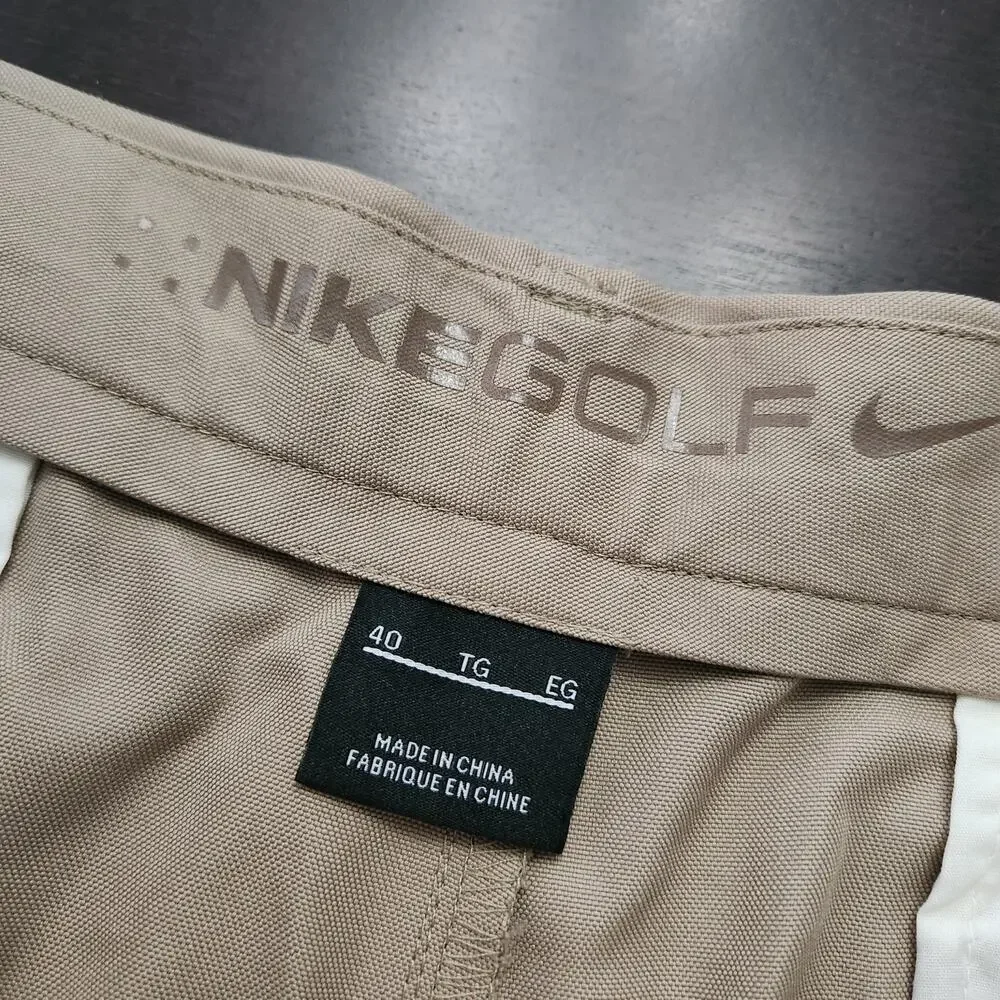 NWT Nike Golf Shorts Tan Size 40 Waist